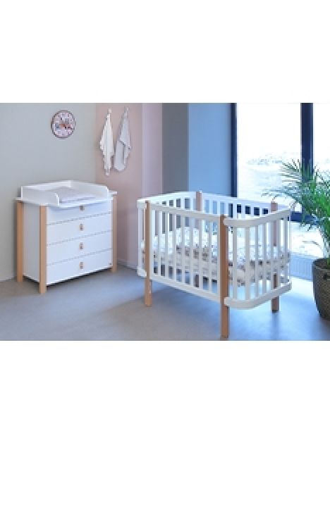 WHITE YappyÉtude baby cot and dresser