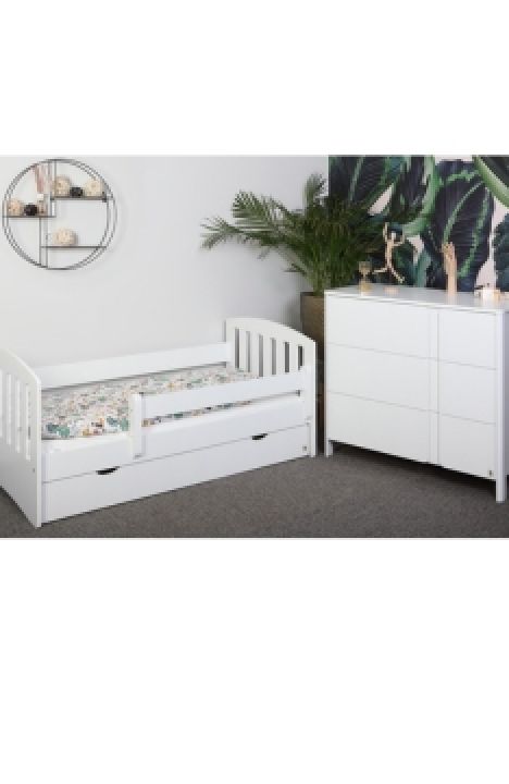 WHITE YappyLux toddler bed and YappyClassic dresser